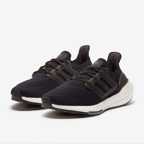 Sepatu Lari Adidas Ultraboost 21 Core Black Core Black Grey Four FY0378