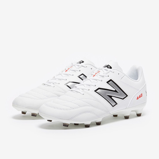 Sepatu Bola New Balance 442 V2 Team FG White Black MS42FWT2