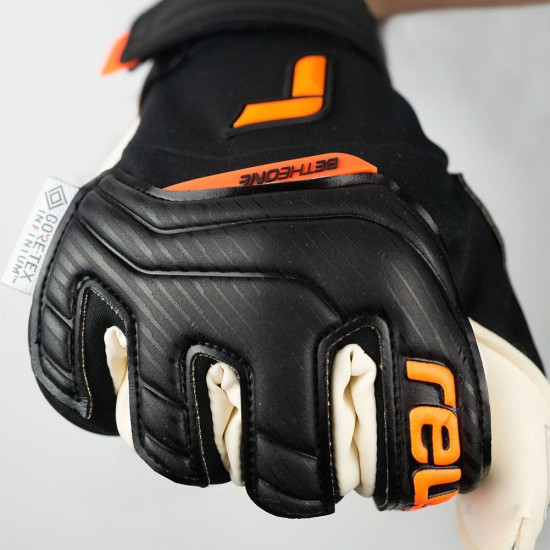 Sarung Tangan Kiper Reusch Attrakt Gold X Gore Tex Infinium Black Shock Orange 52700297783