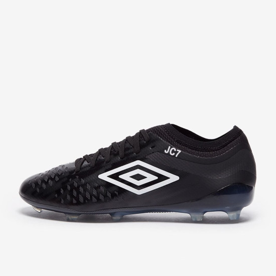 Sepatu Bola Umbro Velocita IV Pro FG Black White 81388U-090