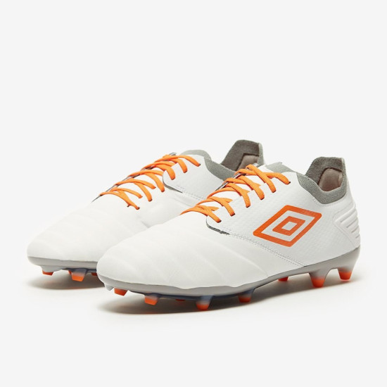 Sepatu Bola Umbro Tocco Pro FG White Carrot Gray 81650U-JM9