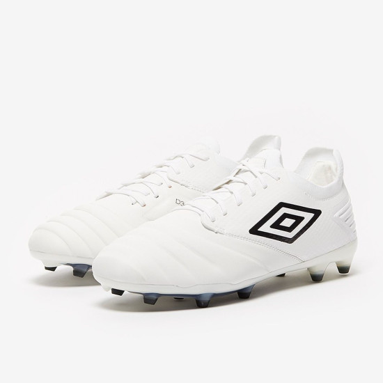 Sepatu Bola Umbro Tocco Pro FG White Black Urban Chic 81650U-KQN