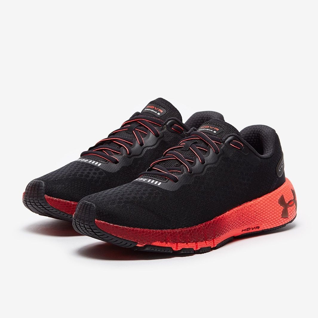 Sepatu running shop under armour